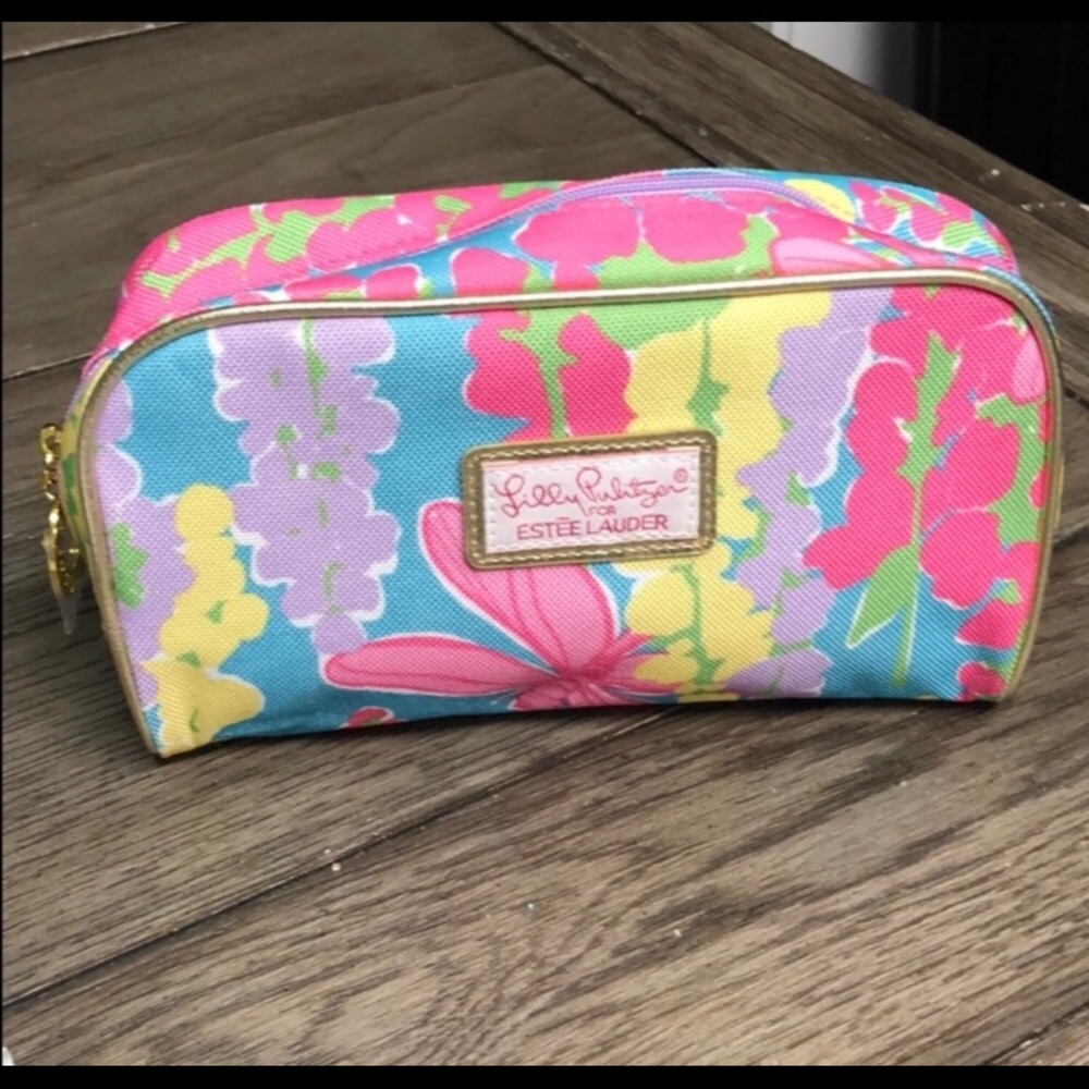 🍋 Lilly Pulitzer (new) makeup bag by Estée Lauder